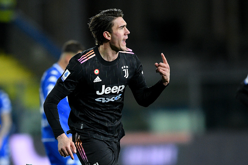 包含勒沃库森内部会议纪要流出——赛前官宣签约;意大利杯使命明确;球队文化再被提及的词条 包含勒沃库森内部会议纪要流出——赛前官宣签约;意大利杯使命明确;球队文化再被提及的词条