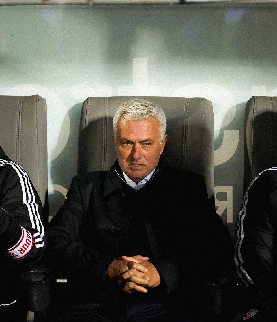 本菲卡训练开放日,集结日临场应变引欢呼,葡超在即,赛程密集仍需轮换的简单介绍 本菲卡训练开放日,集结日临场应变引欢呼,葡超在即,赛程密集仍需轮换的简单介绍